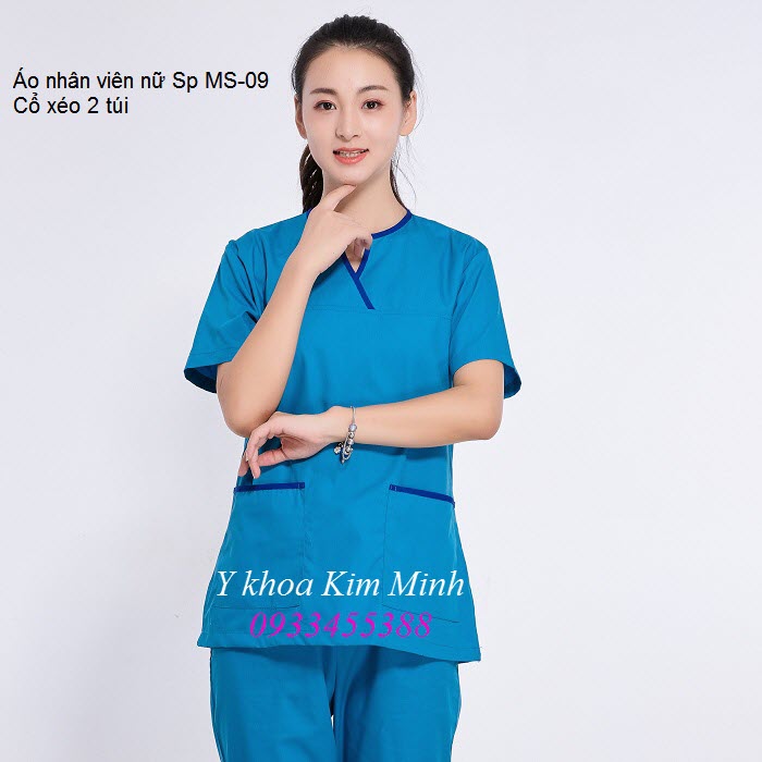 Áo nhân viên nữ spa thẩm mỹ cổ xéo MS-09 - Y khoa Kim Minh