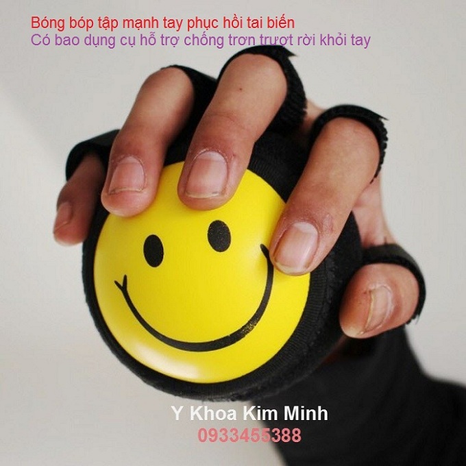 Bong bop tap tay phuc sau tai bien cho nguoi benh ban tai tp hcm - Y Khoa Kim Minh