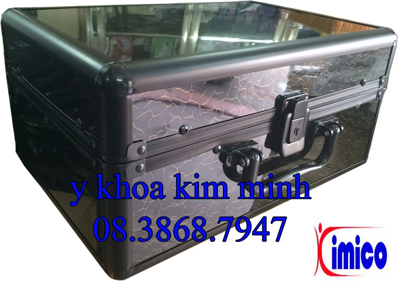 Máy soi da có màn hình 9 inches Y Khoa Kim Minh