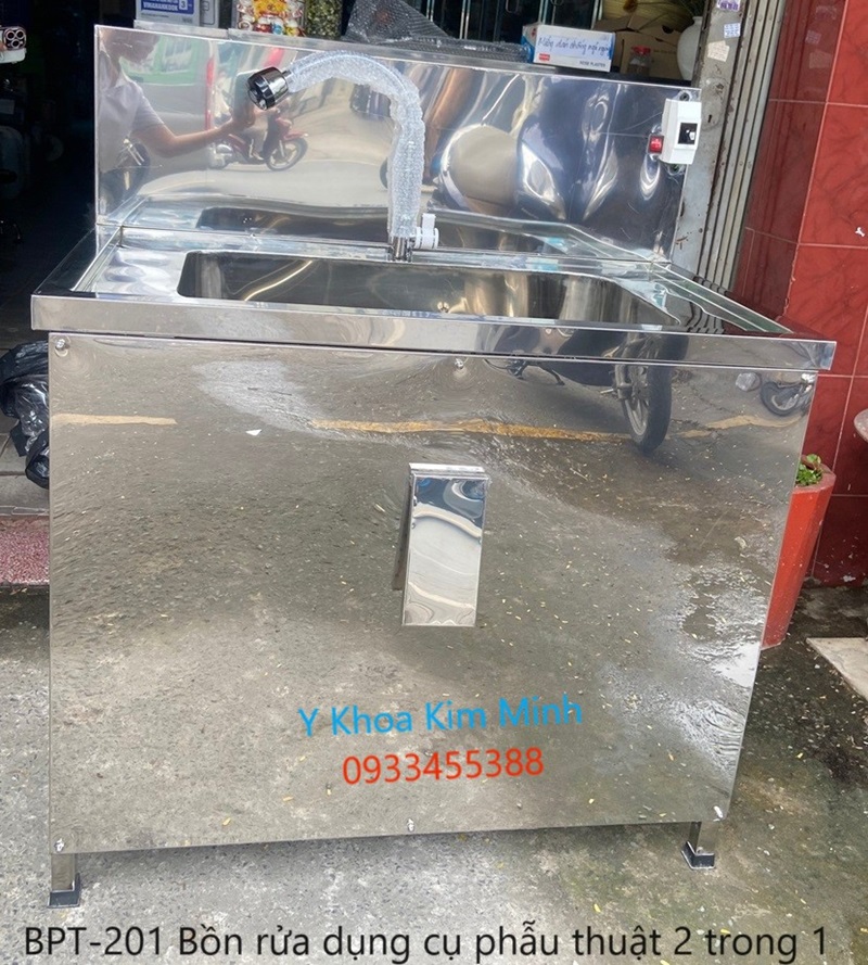 Bồn rửa dụng cụ phẫu thuật kết hợp rửa tay phẫu thuật bác sĩ dùng trong phòng mổ