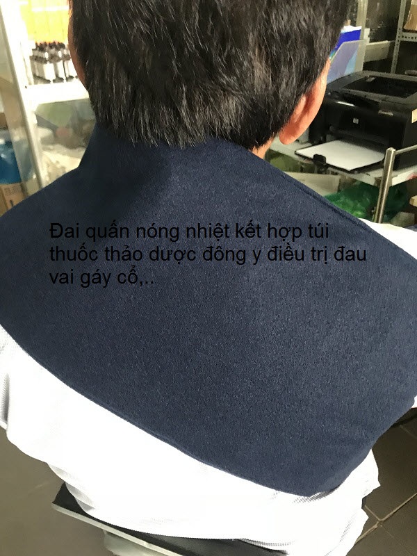 Điều trị đau cột sống cổ, thoái hóa đốt sống cổ, đau cổ vai gáy bằng đai quấn nóng thảo dược - Y khoa Kim Minh 0933455388