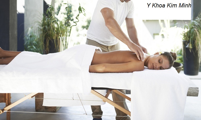 Giuong massage dung cho tham my spa xong hoi hoi nghi dang xach tay vali Y Khoa Kim Minh ban tai tp hochiminh