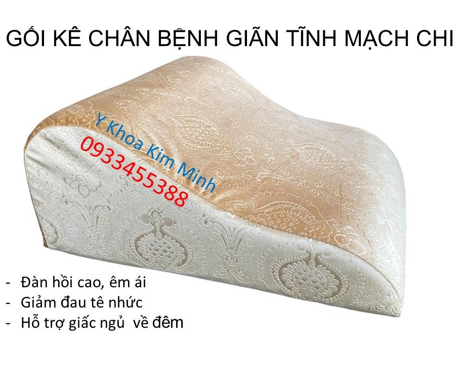 Gối kê chân khi ngủ người bị bệnh giãn tĩnh mạch chân