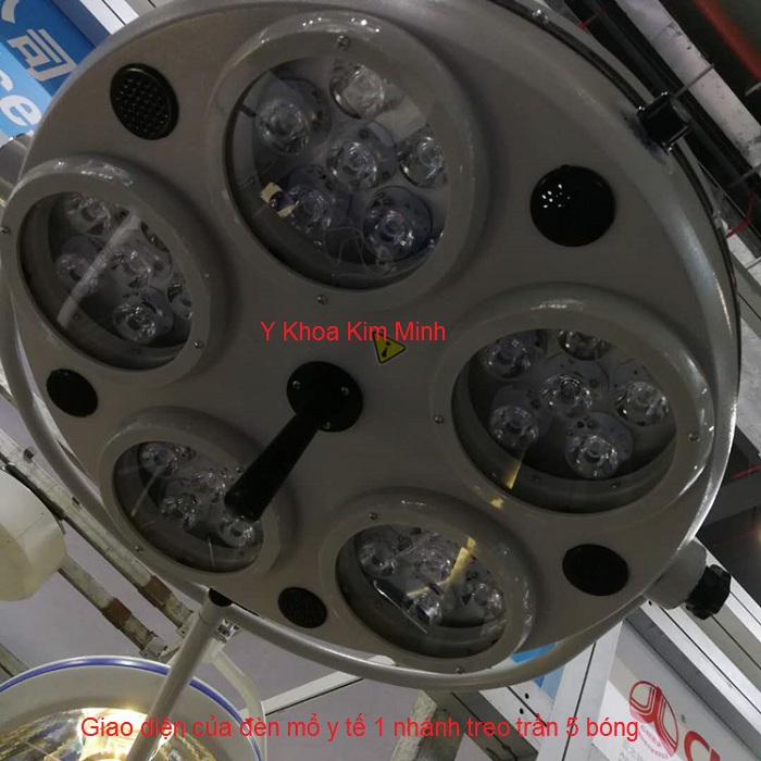 Hình ảnh thực tế bóng đèn mổ led treo trần 1 nhánh YD025 - Y khoa Kim Minh