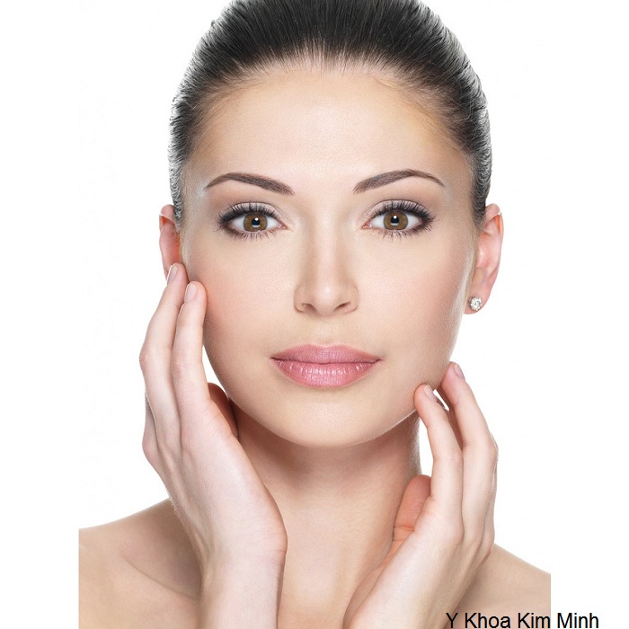 Kem tai tao da Q10 Premium Nhat Ban nhap khau ban gia si Y Khoa Kim Minh