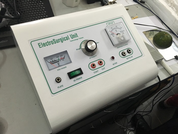 May cat dot phau thuat y te Plasma cao can KMC-95T Y Khoa Kim Minh ban phan phoi gia si