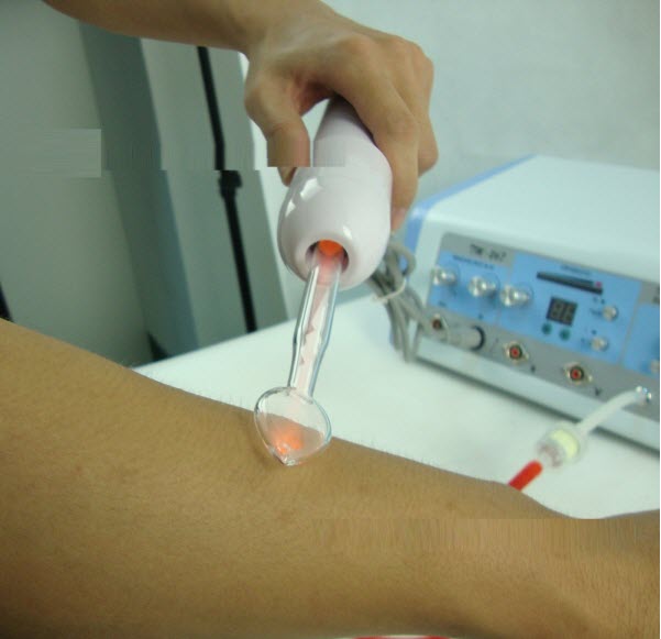 M&aacute;y chăm s&oacute;c da TM-267