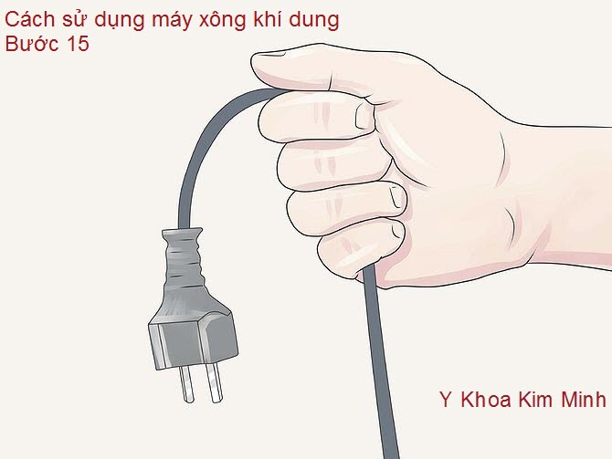 Máy phun khí dung: tắt máy xông, rút phích ra khỏi ổ điện