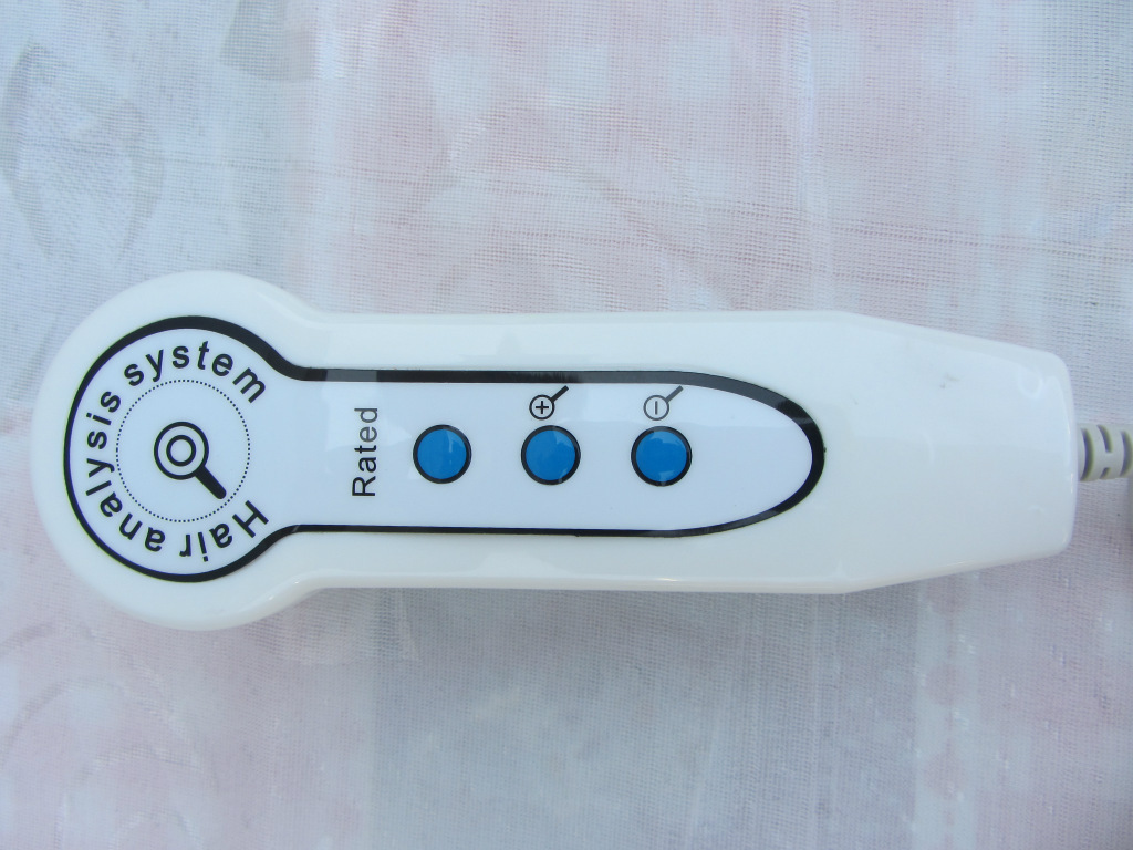 Máy soi kiem tra da toc có màn hình 9 inches