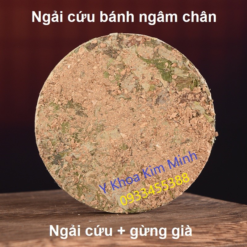 Bánh ngải cứu + gừng già ngâm chân