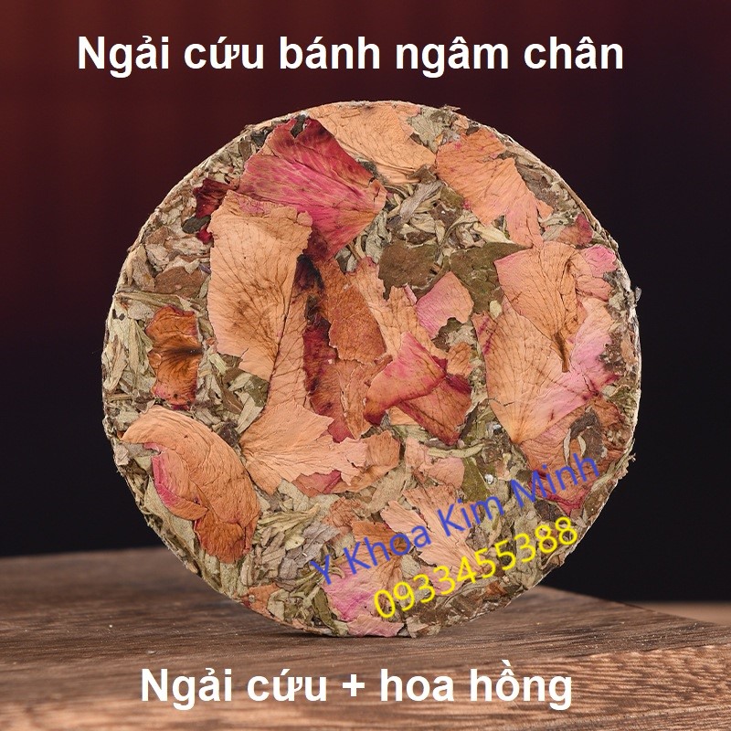 Bánh ngải cứu + hoa hồng ngâm chân