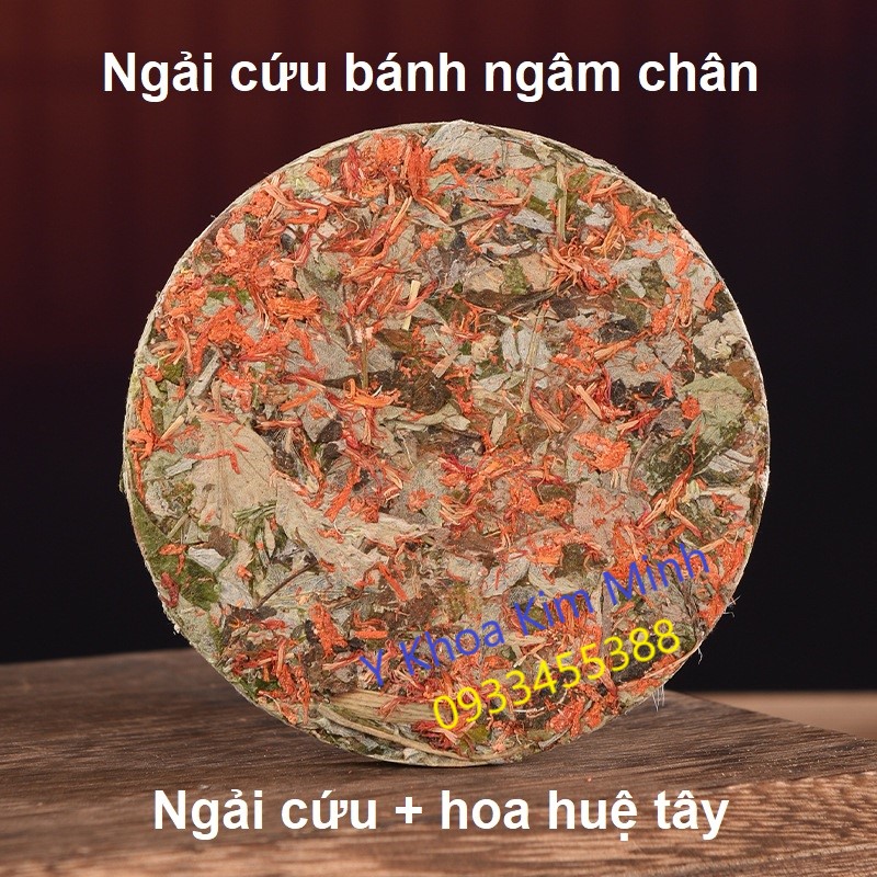 Bánh ngải cứu + hoa huệ tây ngâm chân