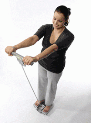 Su-dung-may-do-luong-mo-e1276685335342 Máy đo lượng mỡ cơ thể HBF-361