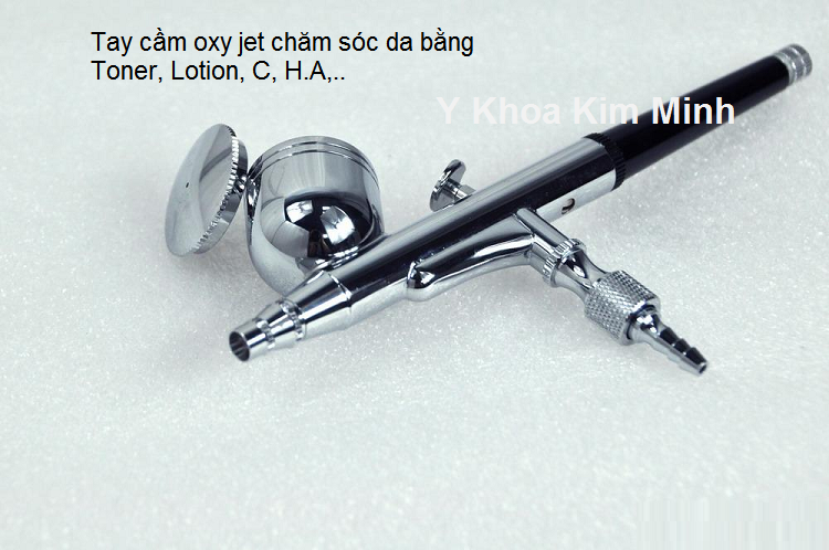 Tay cam oxy jet tre hoa da mat may Derma KW - Y Khoa Kim Minh