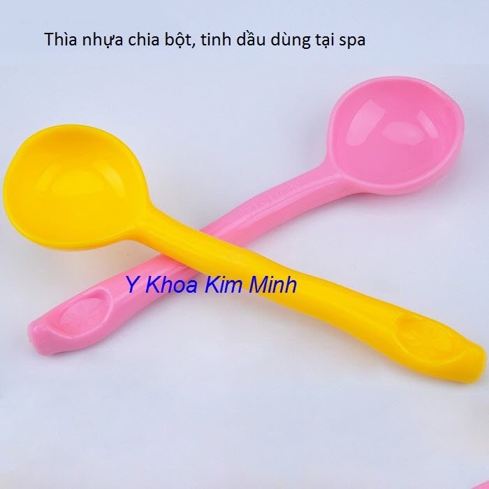 Thìa nhựa chia bột đắp mặt nạ 20ml - Y khoa Kim Minh Thia muong nhua 20ml dong chia bot dap mat na facial, body dung cho spa - Y khoa Kim Minh