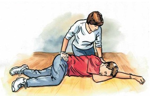 Bệnh đột quỵ và nhồi máu cơ tim máy đo huyết áp