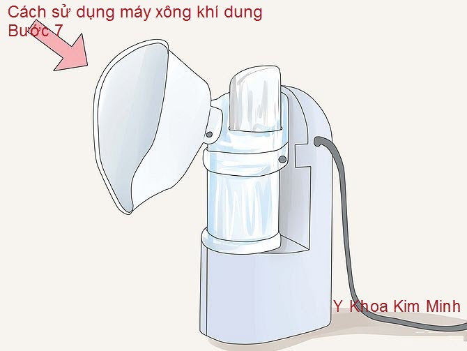 Gắn mask khí dung vào bầu xông và máy phun khí dung