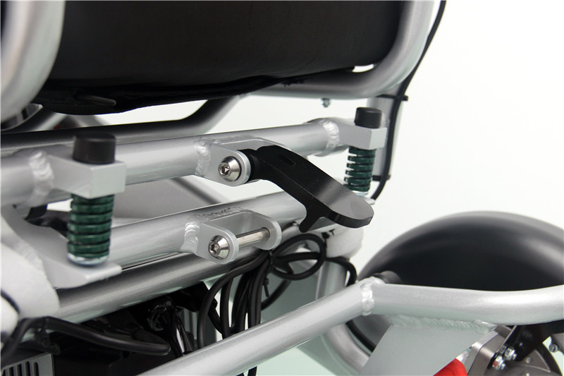 Xe lăn y tế sử dụng điện nhỏ gọn cao cấp A08L